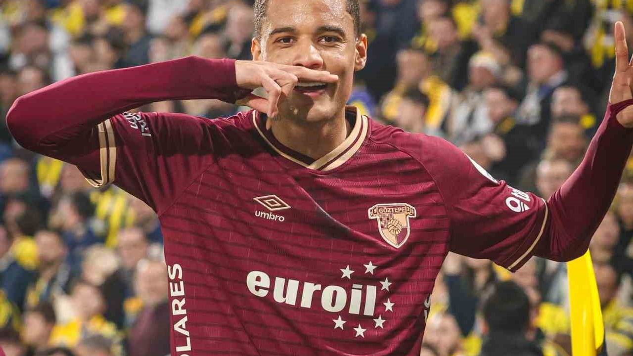 Göztepe, Fenerbahçe'ye Karşı Kritik Beraberlik Elde Etti