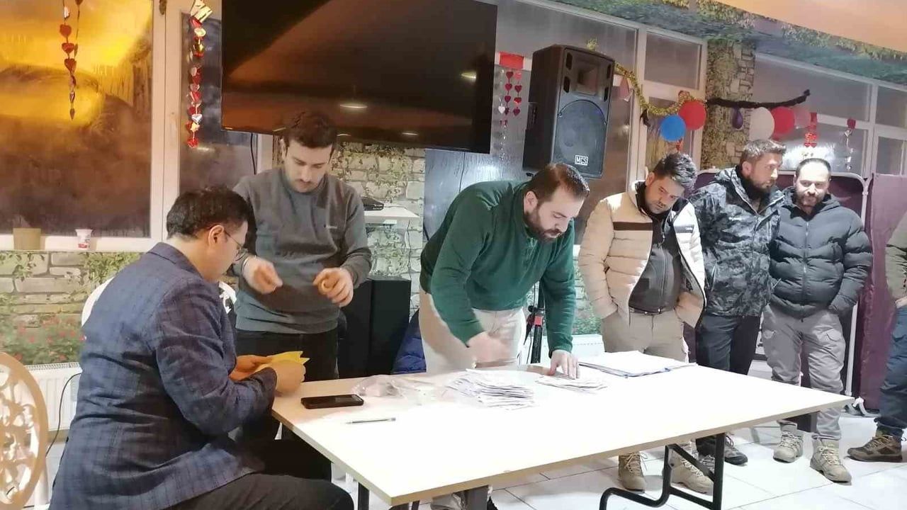 Güney İlçeleri Esnaf ve Sanatkarlar Odası Kongresi Gerçekleşti