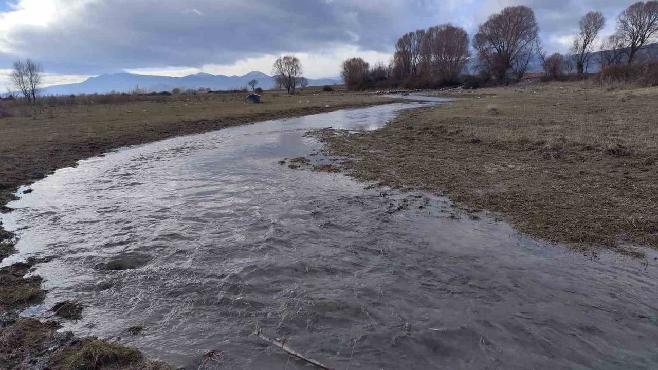Gürlevik Çağlayanı Yeniden Akmaya Başladı