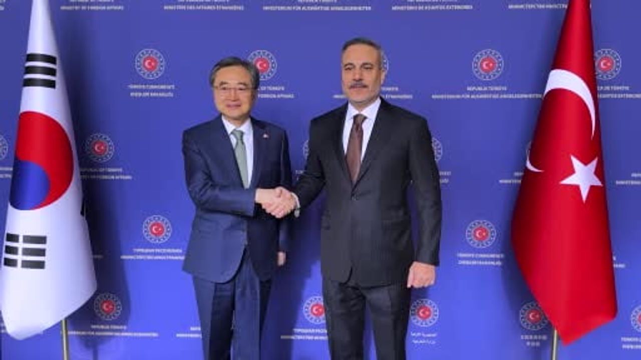 Hakan Fidan ve Cho Hyun Görüşmesi