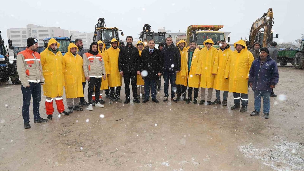 Haliliye Belediyesi Kar Yağışına Hazırlık Yapıyor