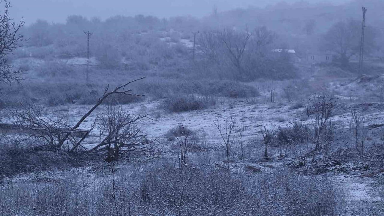 Hamzabeyli Köyünde Kar Sevinci Başladı