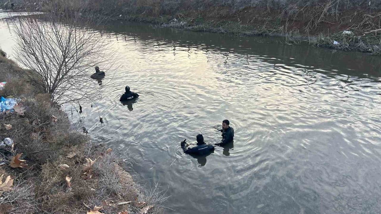 Harran'da Kaybolan Sürücü İçin Arama Çalışmaları Sürüyor