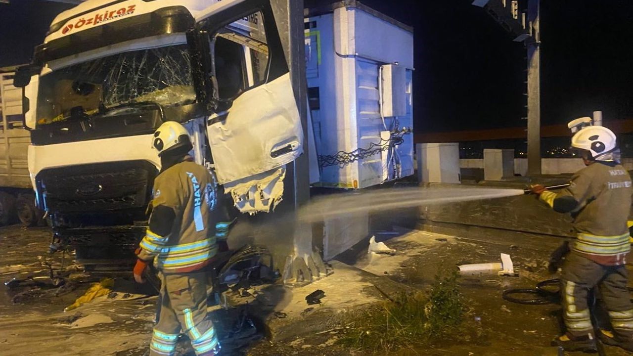 Hatay'da Tır Kazası: 1 Yaralı