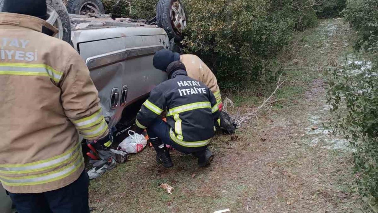 Hatay'da Trafik Kazası: 6 Kişi Yaralandı