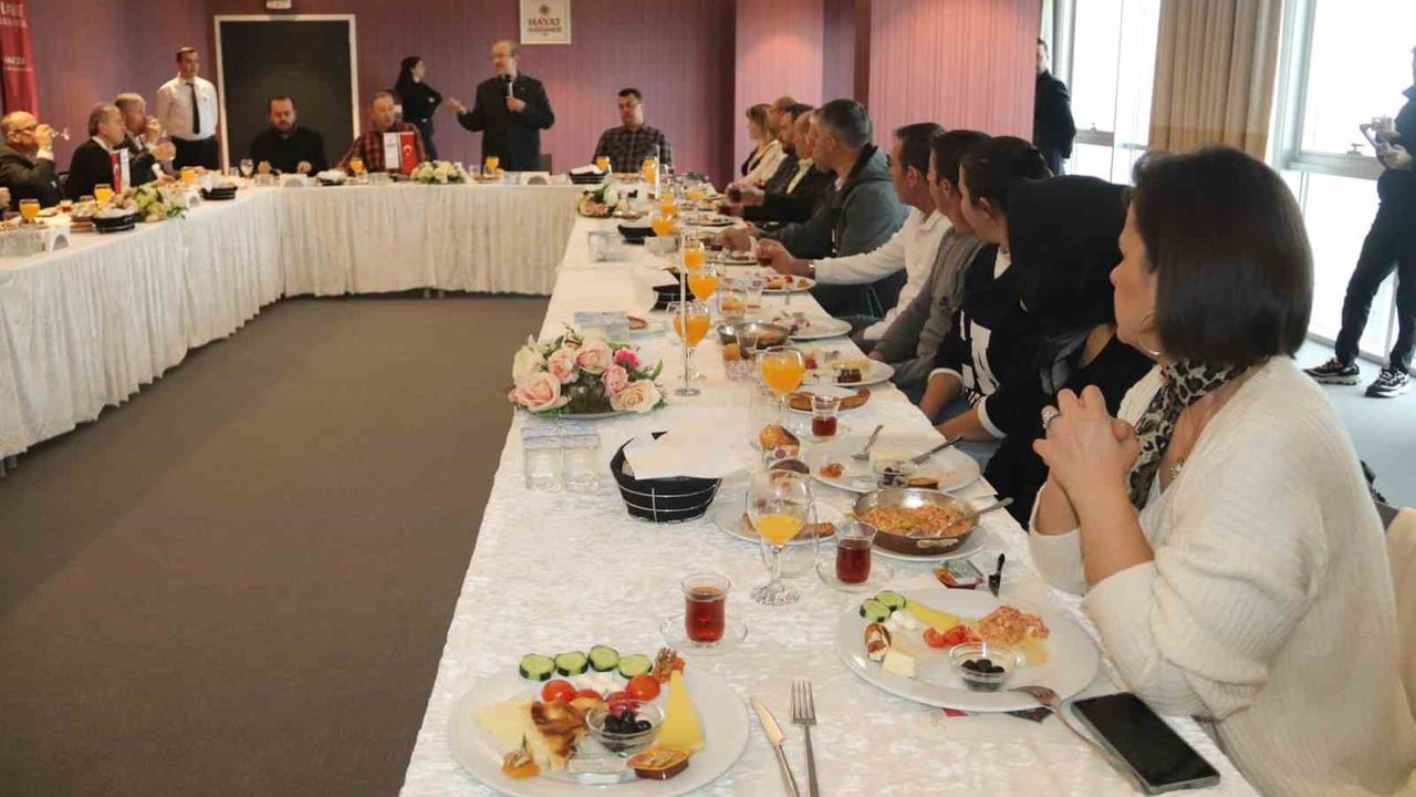 Hayat Hastanesi ve Mudanya Muhtarları Buluşması