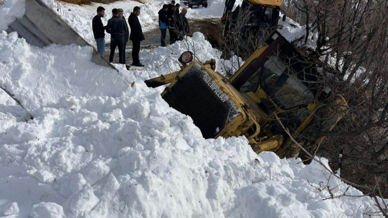 Hizan'da Karla Mücadelede Kaza