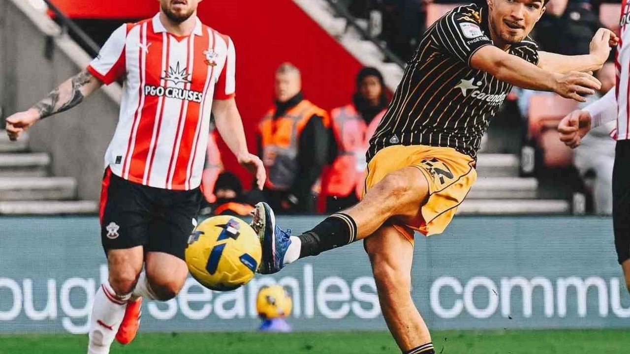 Hull City, Southampton'ı Deplasmanda Yenerek Play-Off İddiasını Sürdürdü