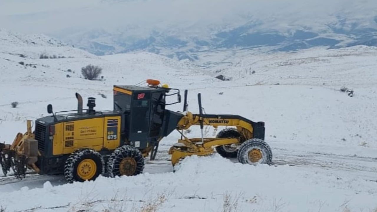 Iğdır'da Kapalı Köy Yolları İçin Çalışmalar Devam Ediyor