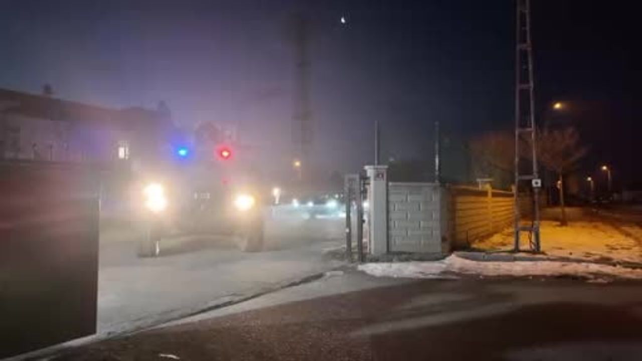 Iğdır'da Sokak Satıcılarına Büyük Darbe: 15 Adrese Eş Zamanlı Operasyon