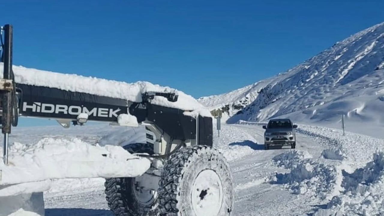 Iğdır'da Tüm Köy Yolları Ulaşıma Açıldı