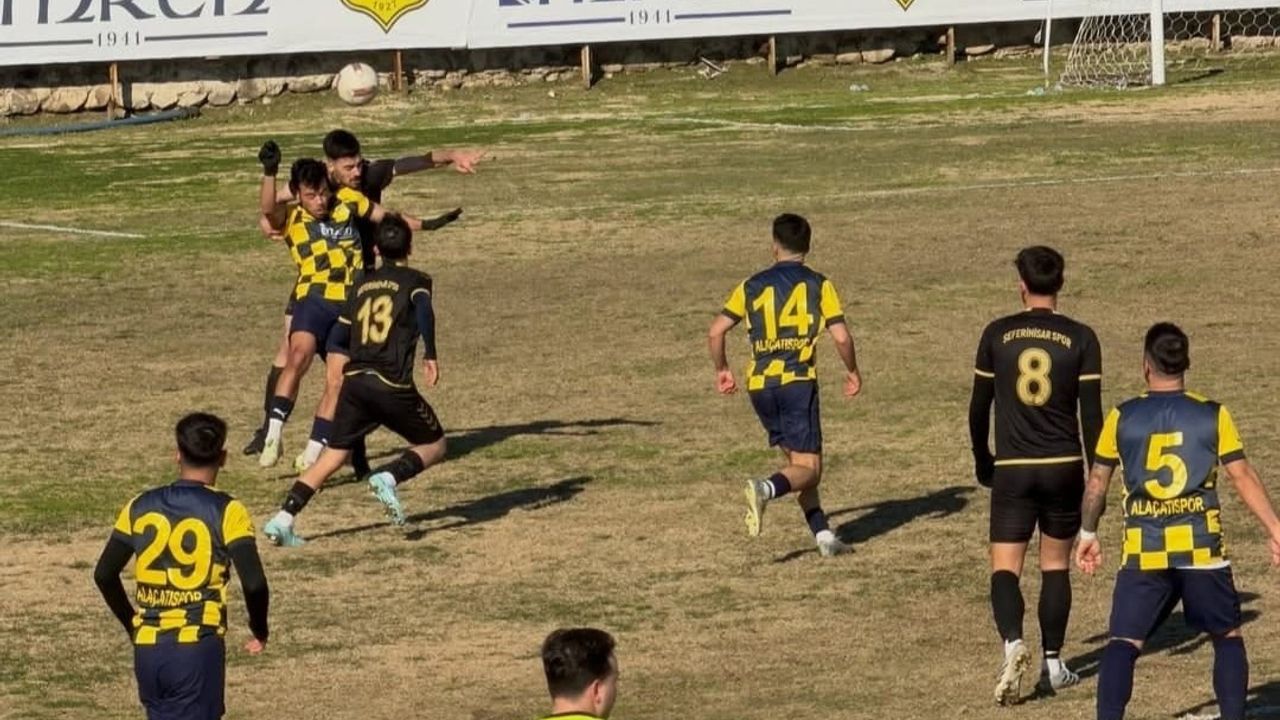 İmren Alaçatıspor Zafere Ulaşarak 3. Sıraya Yerleşti