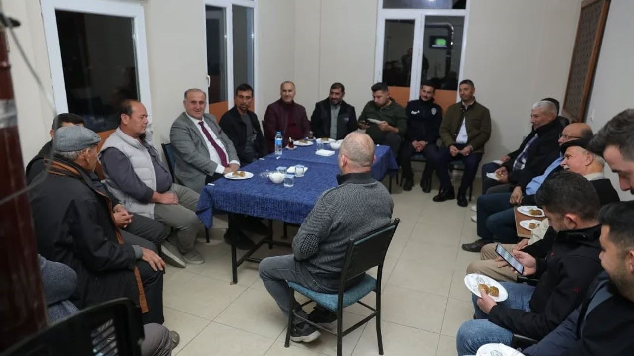 İncirliova Belediye Başkanı Kaya, İkizdere Mahallesi'nde Vatandaşlarla Buluştu