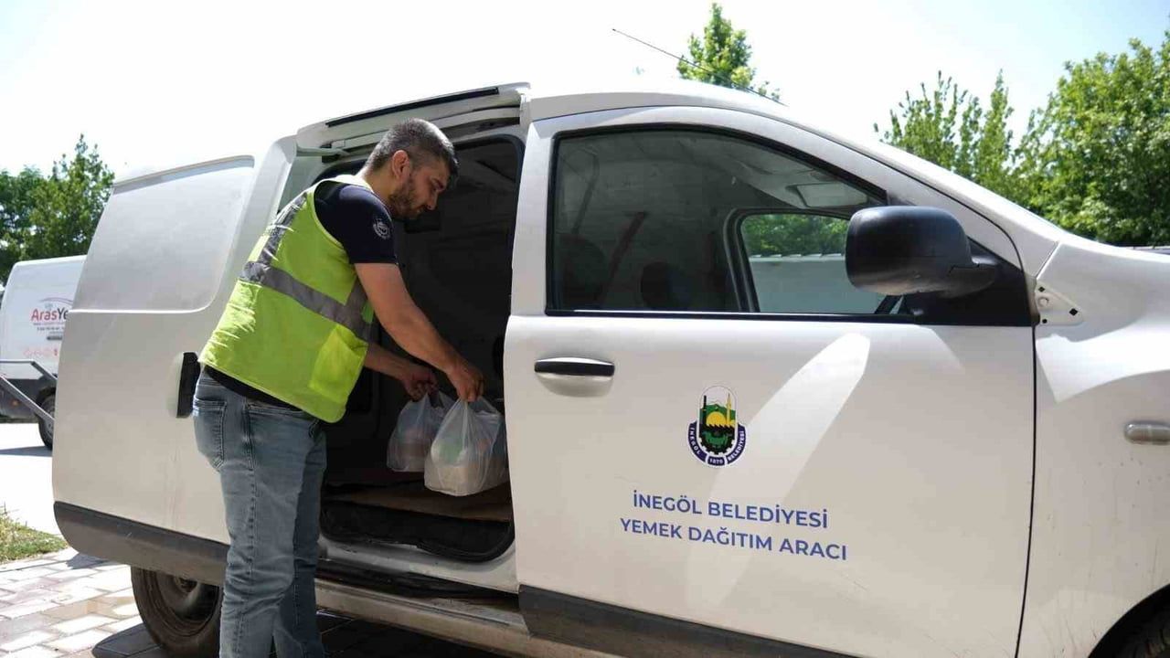 İnegöl Belediyesi'nden Yıl Boyunca Kesintisiz Destek