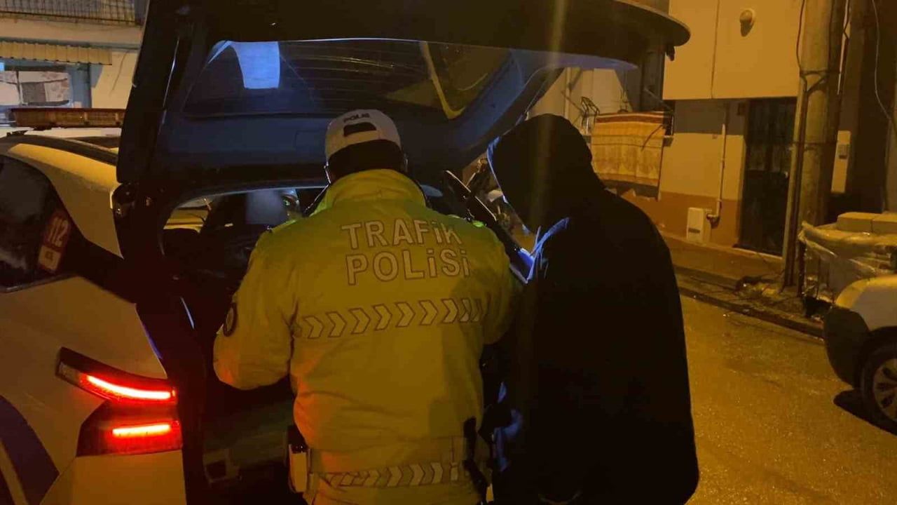 İnegöl'de Alkollü Sürücü Kovalamaca Sonrası Yakalandı