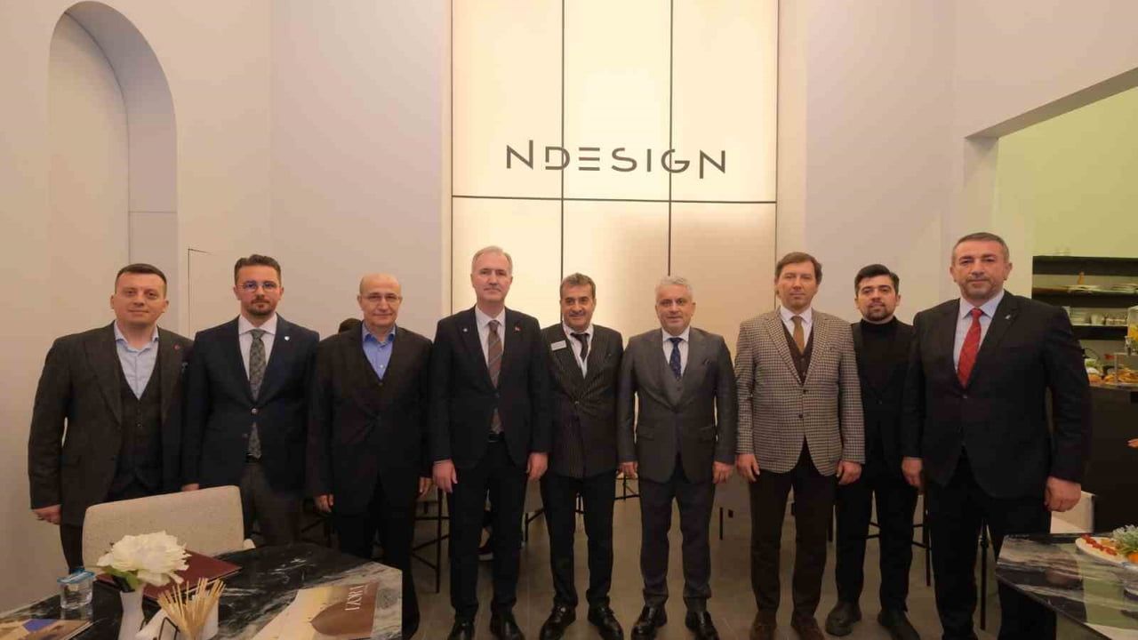 İnegöl Protokolü, İstanbul Mobilya Fuarı'nda Sektöre Destek Verdi