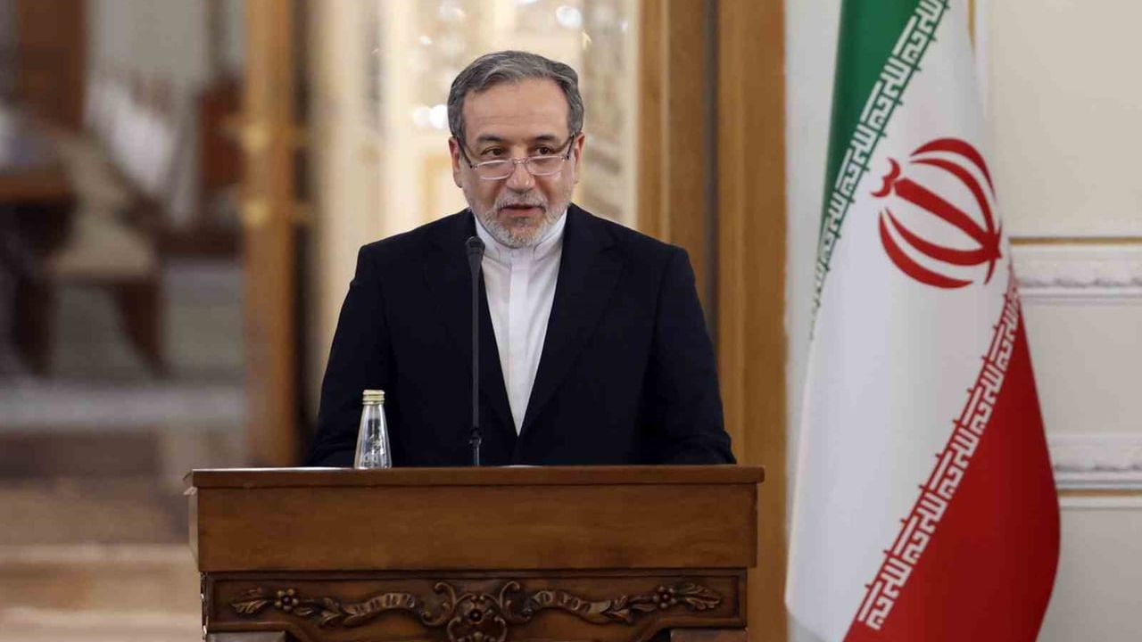 İran Dışişleri Bakanı Arakçi'den ABD Tehditlerine Cevap