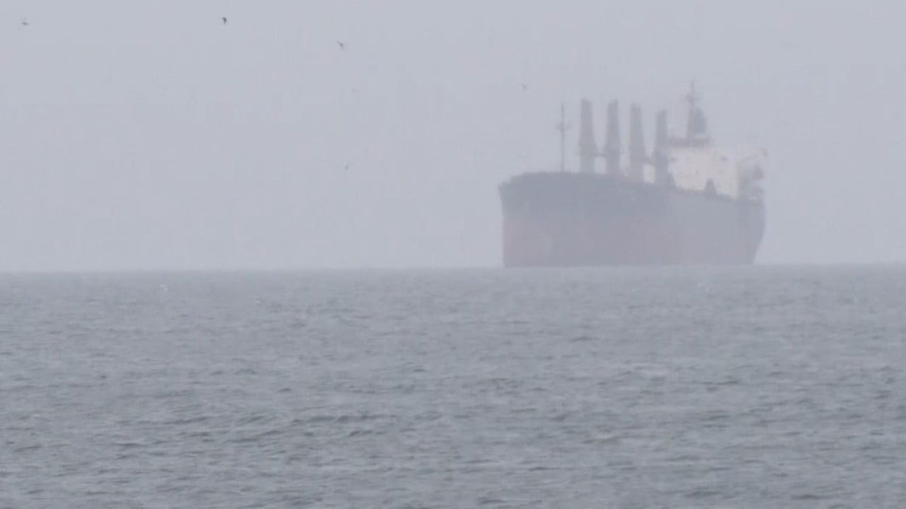 İstanbul Boğazında Arızalanan Geminin Akıbeti