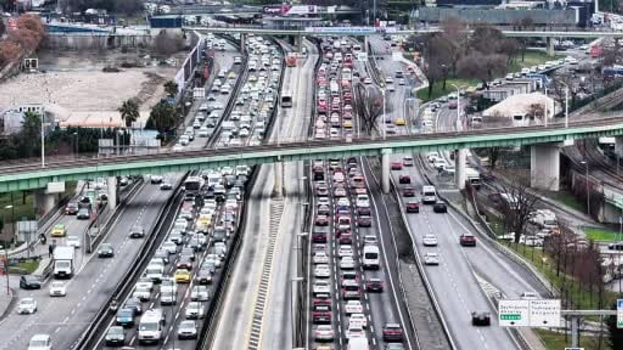 İstanbul'da Ara Tatil Trafiği Büyütüyor