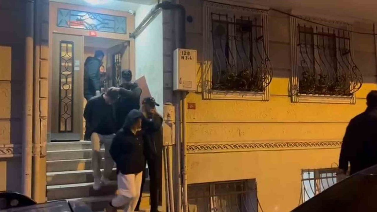 İstanbul'da Fuhuş Operasyonu: 12 Gözaltı, 7 Kadın Kurtarıldı