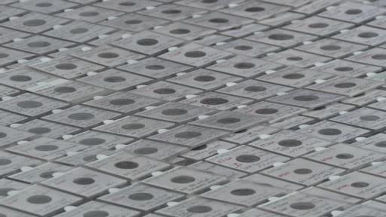 İstanbul'da Tarihi Eser Kaçakçılığına Operasyon: Osmanlı Dönemi Eserleri Ele Geçirildi