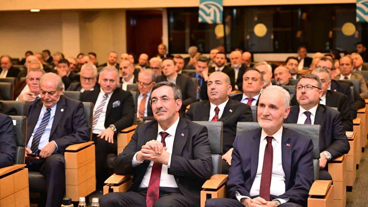 İTO Başkanı Avdagiç, Ekonomi Beklentilerini Yılmaz'a İletti