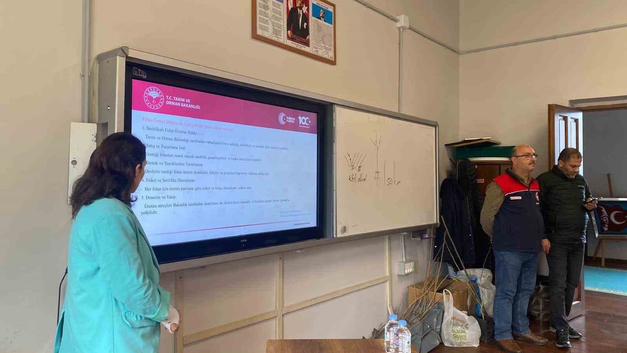 İyi Tarım Uygulamaları Eğitimi Akçakoca'da Gerçekleştirildi