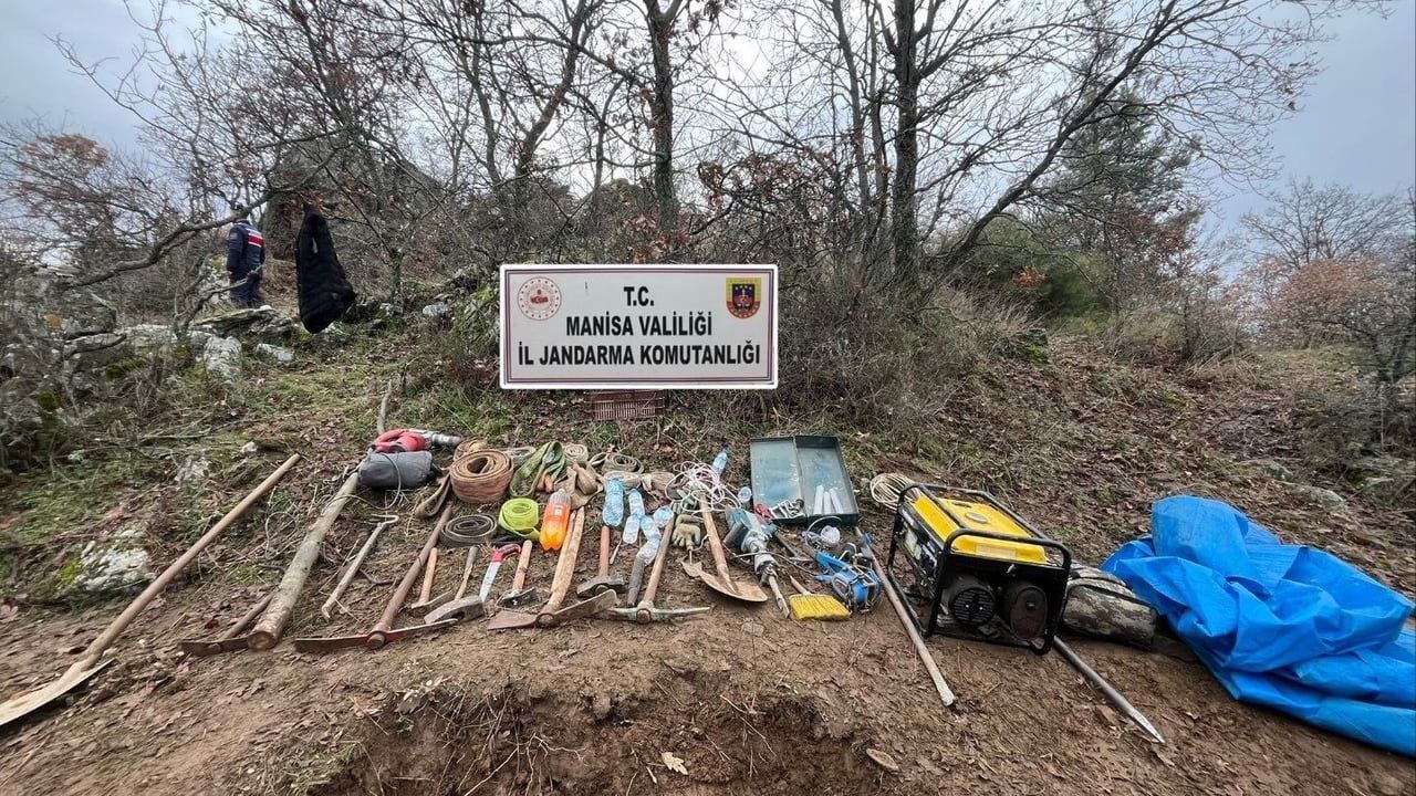 İzinsiz Kazı Operasyonu: 5 Şüpheli Yakalandı