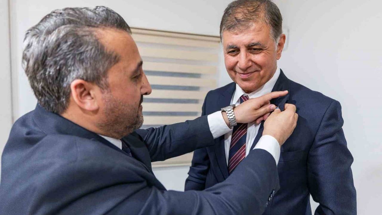 İzmir-Bakü Kardeş Şehir İlişkileri Masaya Yatırıldı