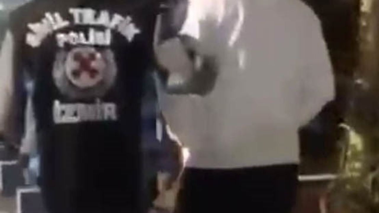 İzmir'de Orta Refüjü Geçen Sürücüye Ceza