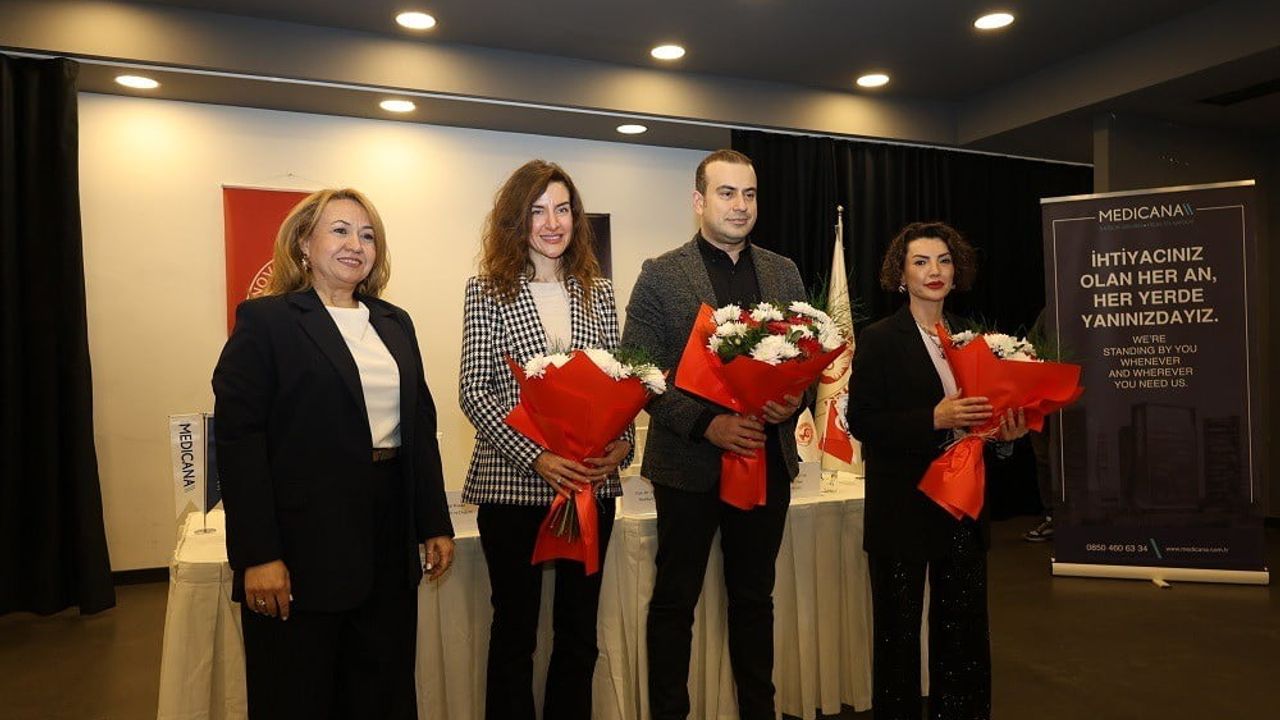 İzmir'de Rahim Ağzı Kanseri ve HPV Aşısı Farkındalığı Semineri