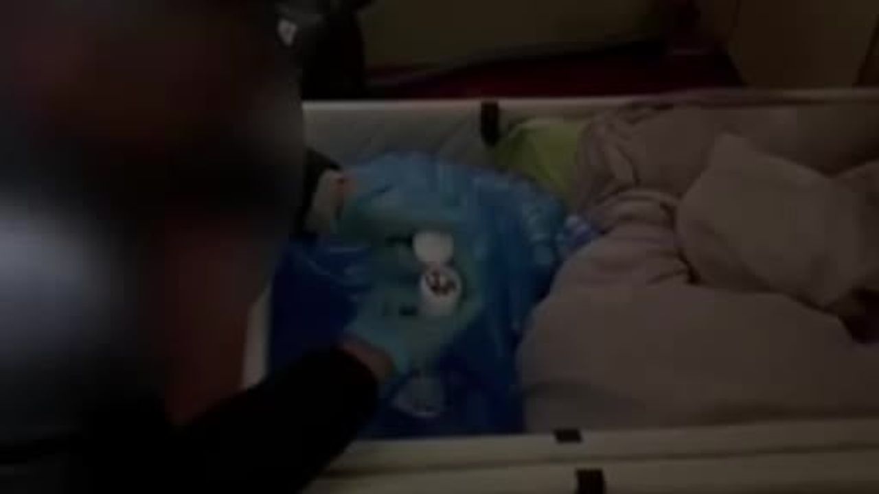 İzmir'de Sentetik Ecza Hapı Operasyonu