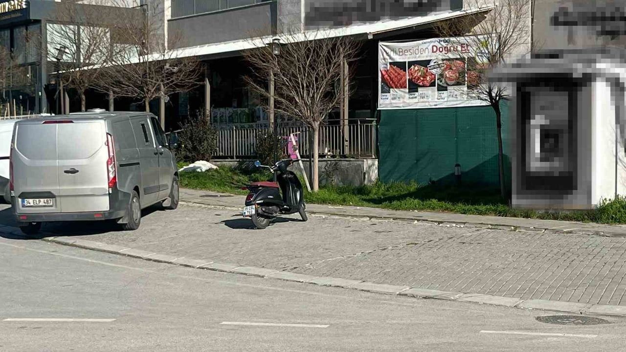 İzmir'de Silahlı Soygun: Para Nakil Aracına Saldırı