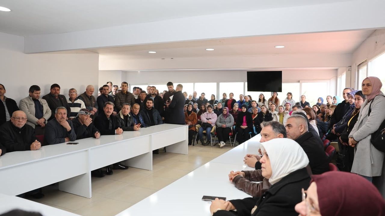 İzmir'de Yeni Çöp Krizi Alarmı