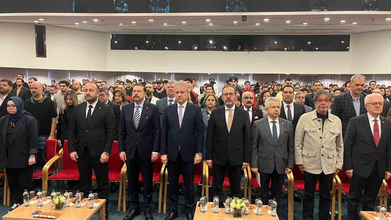 İzmir Ekonomi Üniversitesi Spor Yöneticiliği Sertifika Programı Başladı