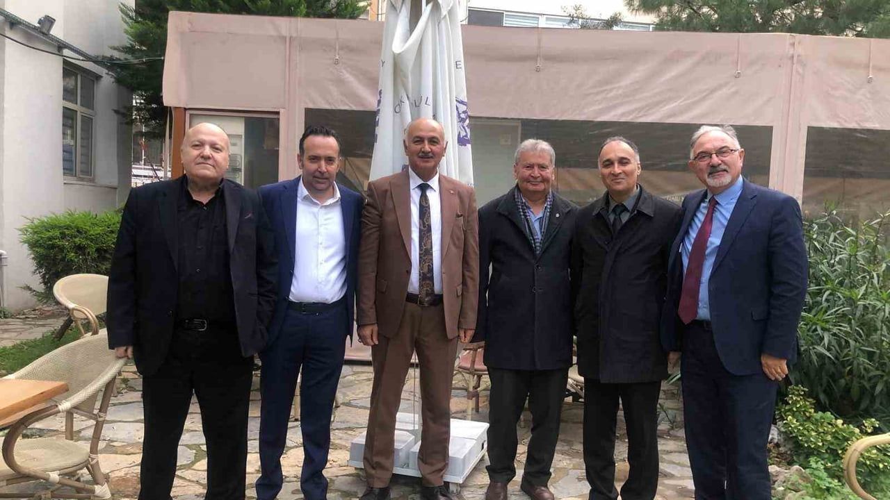 İzmir'in Su Krizi: 50 Yıl İçinde Deniz Suyunun Basmane'ye Ulaşması Mümkün