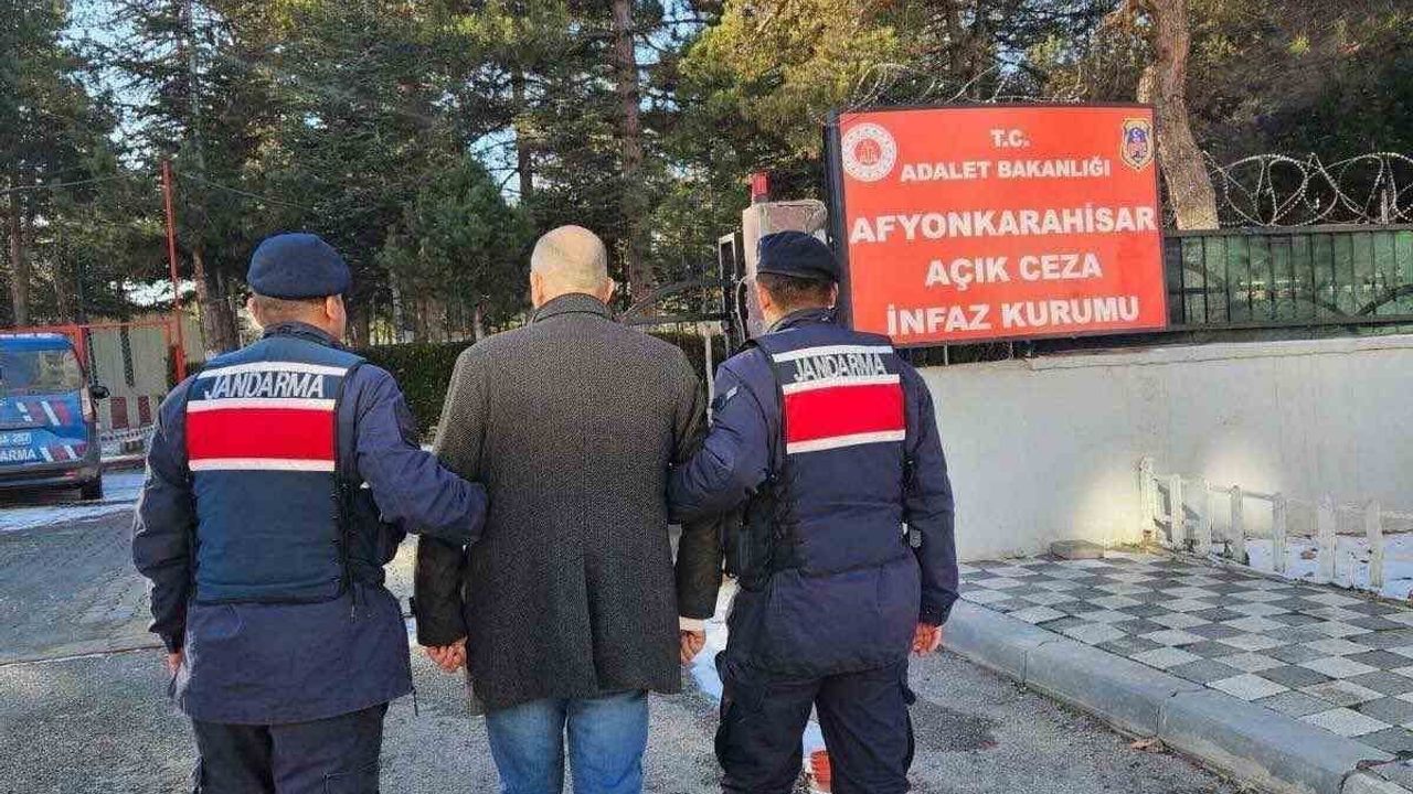 Jandarma'dan Büyük Operasyon: 24 Aranan Kişi Yakalandı