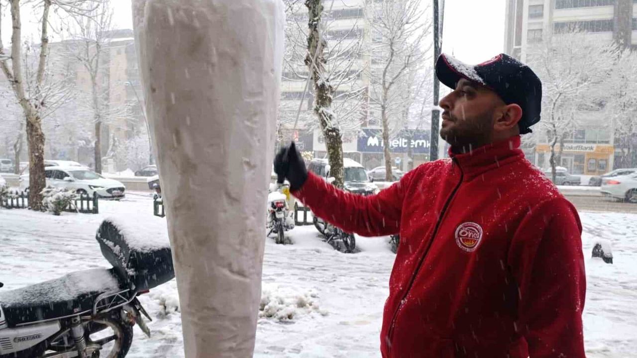 Kahramanmaraş'ın Kar Tatlısı: Karsambaç