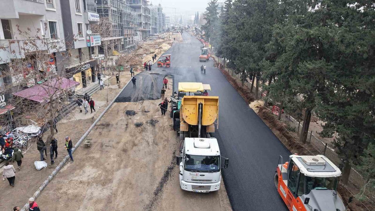 Kahramanmaraş'ta Azerbaycan Bulvarı Yenileniyor