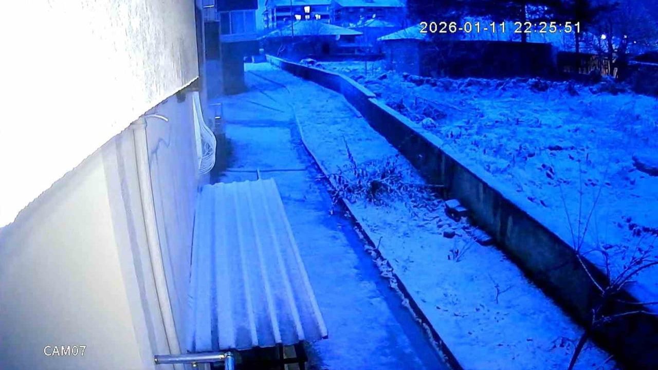 Kaman'da Kar Yağışı Öncesi Gökyüzü Aydınlandı