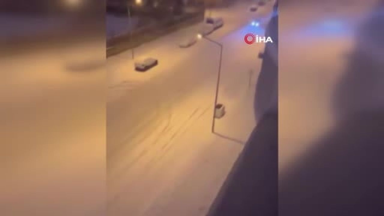 Kar Üzerinde Tehlikeli Drift: Diyarbakır'da Güvenlik Riski