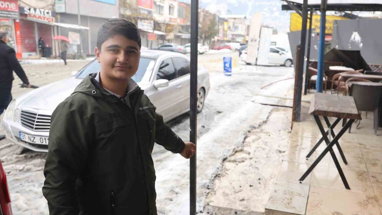 Kar Yağışı Hatay'da Hayatı Olumsuz Etkiledi