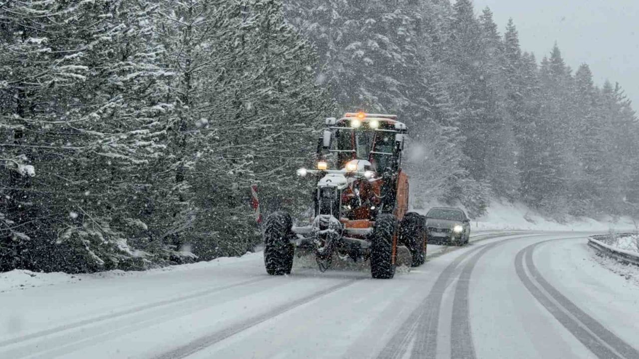 Karabük'te Kar Yağışı Etkili Oluyor