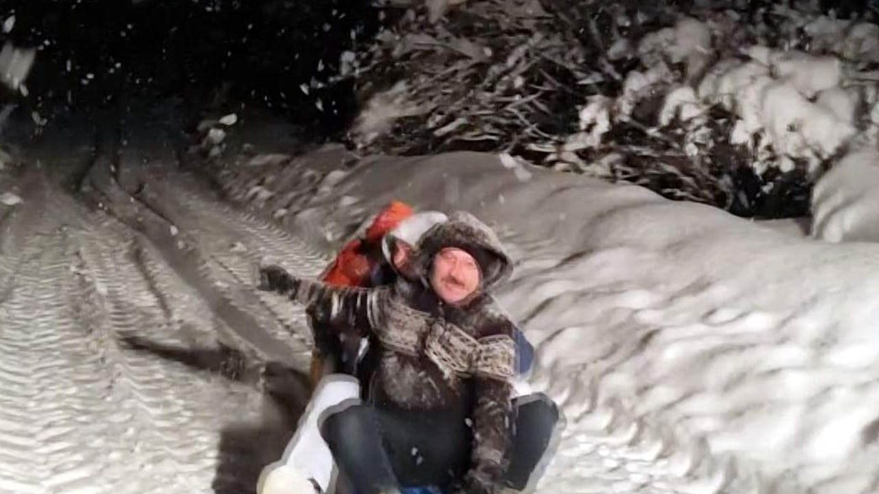 Karabük'te Kızak Keyfi: Traktörle Kayak Eğlencesi