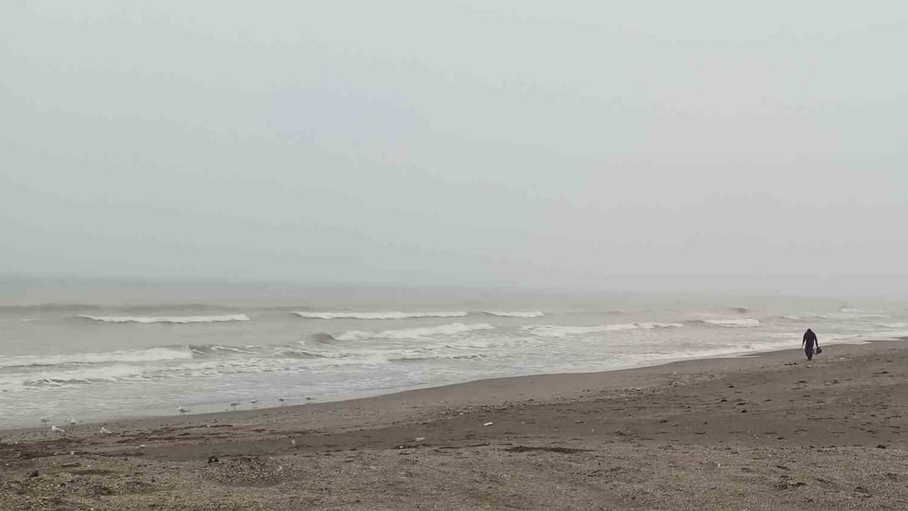 Karadeniz'de Kuvvetli Fırtına Uyarısı Yapıldı