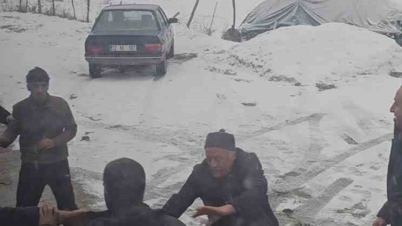 Karakoçan'da Yolcu Otobüsüne Saldırı