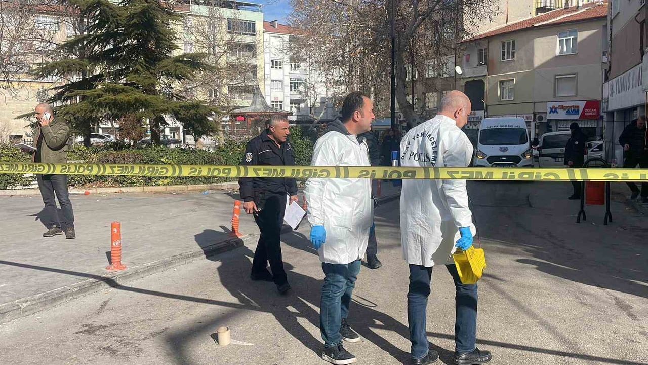 Karaman'da Baba ve 3 Oğluna Silahlı Saldırı