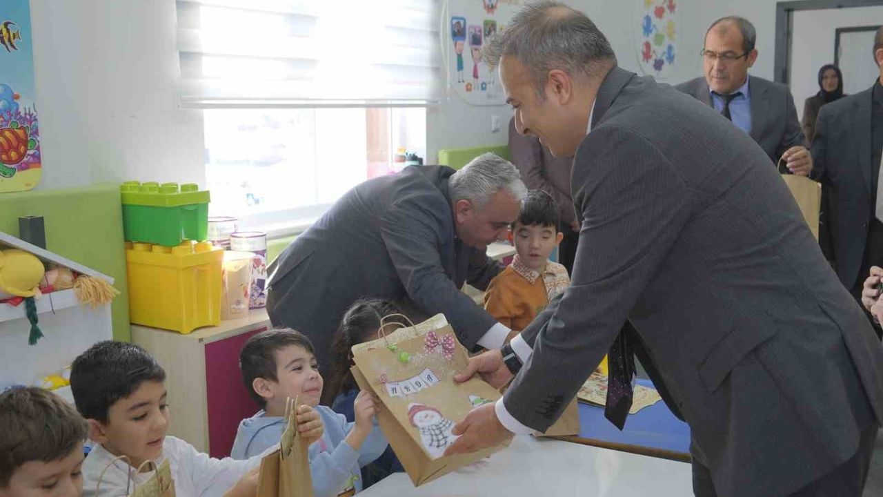 Karaman'da Karneler Dağıtıldı