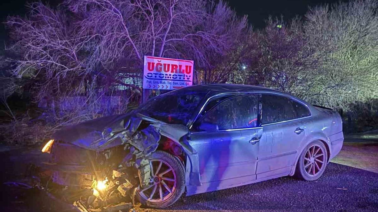 Karapınar'da Trafik Kazası: 5 Yaralı