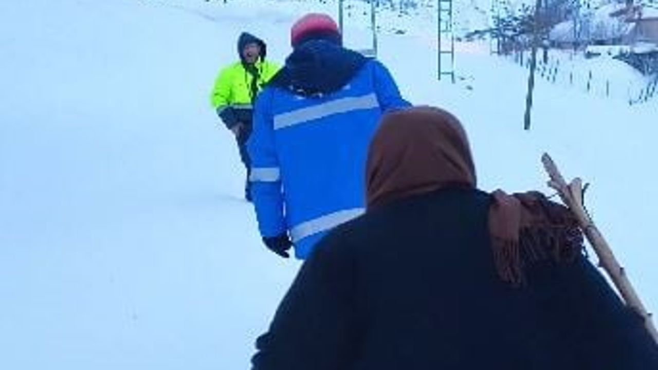 Karla Mücadele Ekipleri Hasta Kadının Hayatına Dokundu